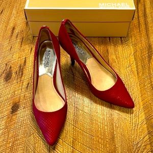 Michael Kors red leather pump. Size 6